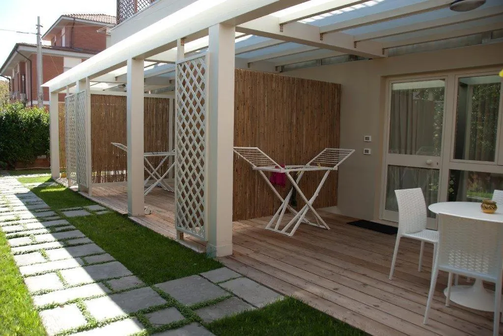 Il Marlo Suite & Breakfast Marina Di Carrara 2*,
